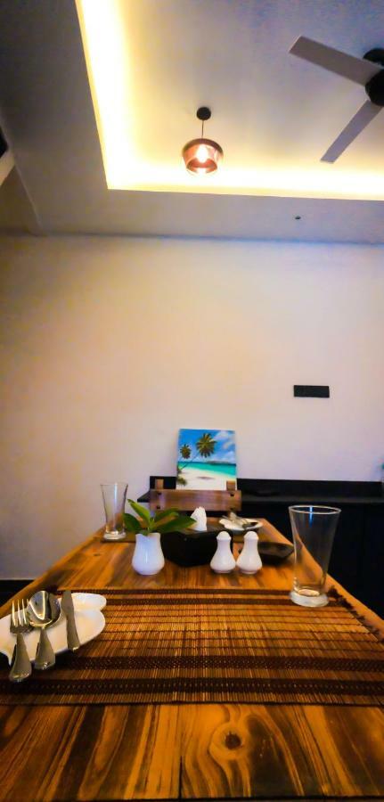 Infinity Dhiffushi酒店 外观 照片